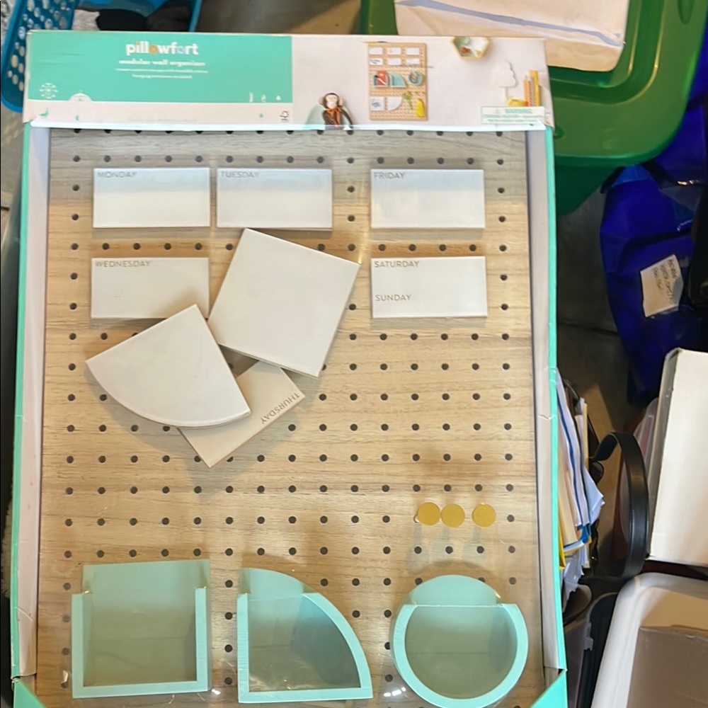 Pillowfort Weekly Planner Board